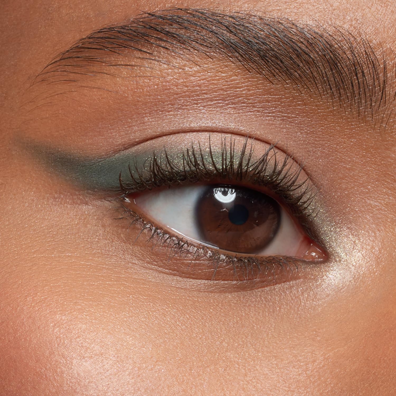 essence | Lash Princess False Lash Effect Mascara | Volumizing & Lengthening | Cruelty Free & Paraben Free - Dealqueen