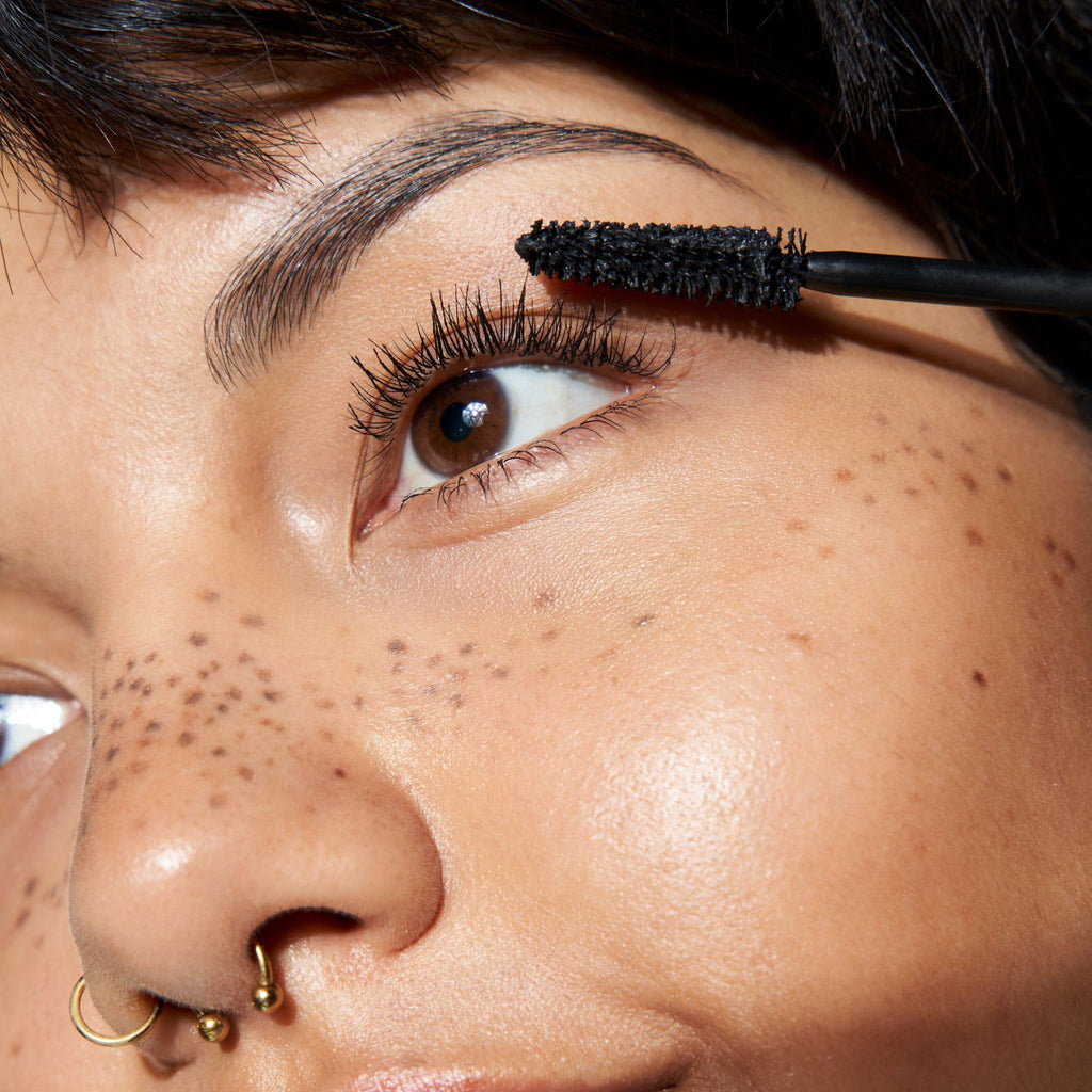 essence | Lash Princess False Lash Effect Mascara | Volumizing & Lengthening | Cruelty Free & Paraben Free - Dealqueen