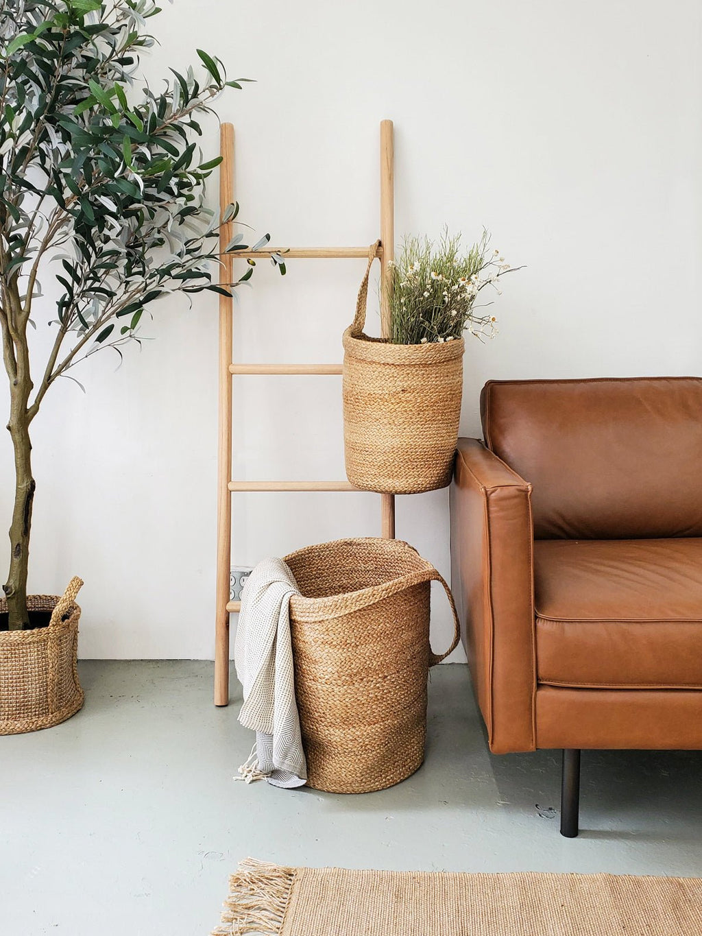Kata Wall Hanging Basket - Dealqueen