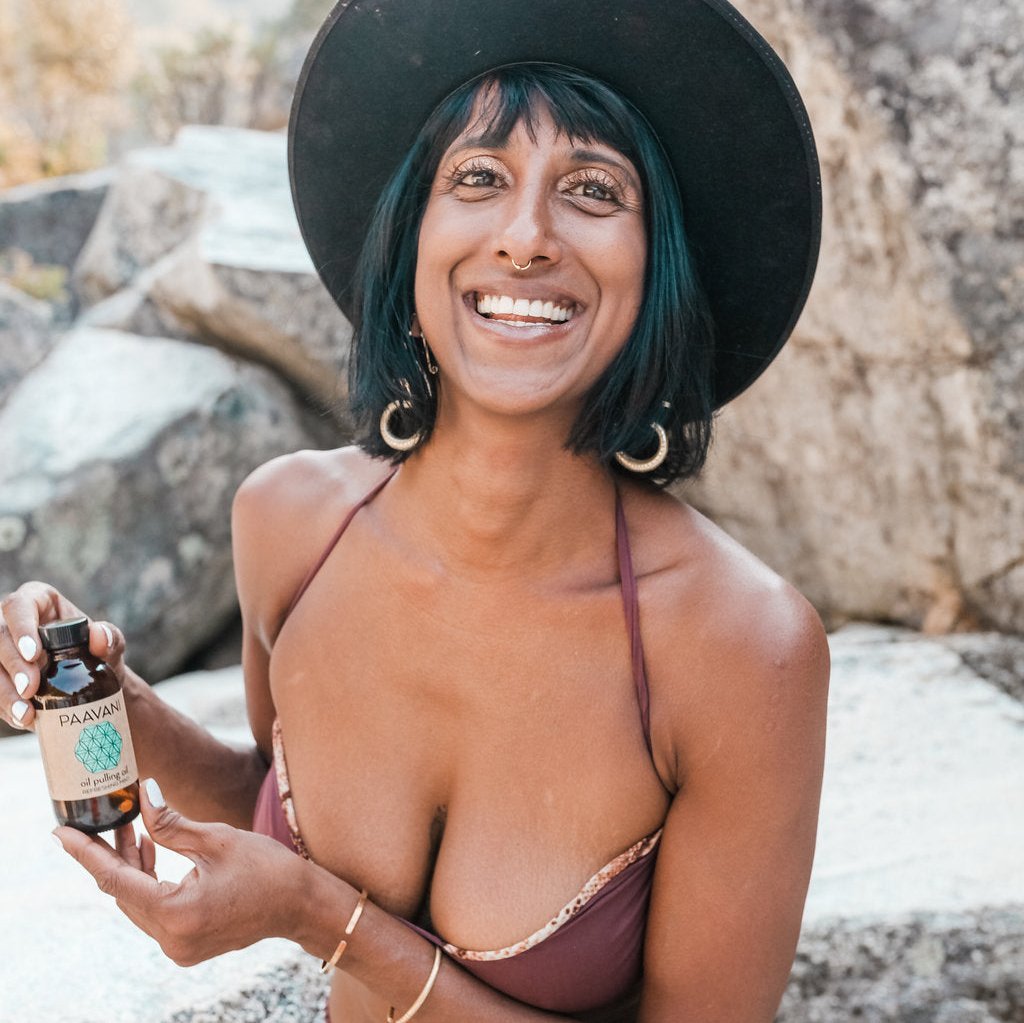 Mint Pulling Oil | Ayurvedic Oil Pulling for Oral Health & Detoxification - Dealqueen
